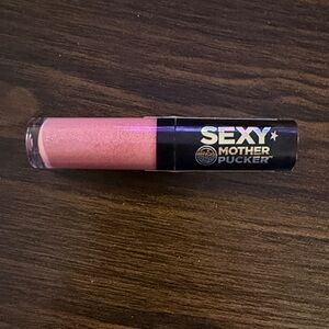Soap & Glory Sexy Mother Pucker Lip Plumping Gloss - Shimmering Pink